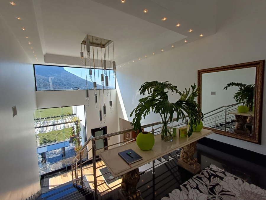 4 Bedroom Property for Sale in Kosmos North West